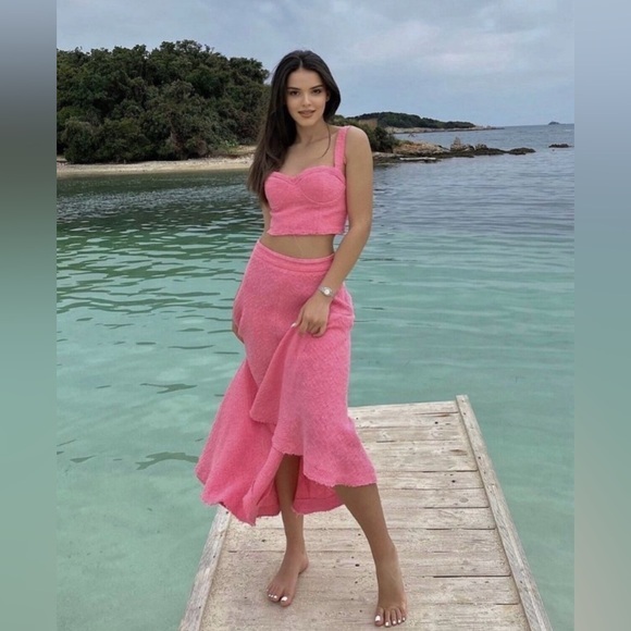 ZARA Barbie Pink Maxi Textured Flared Hem Tweed Skirt Blogger‎ Fav Size L - Picture 3 of 9